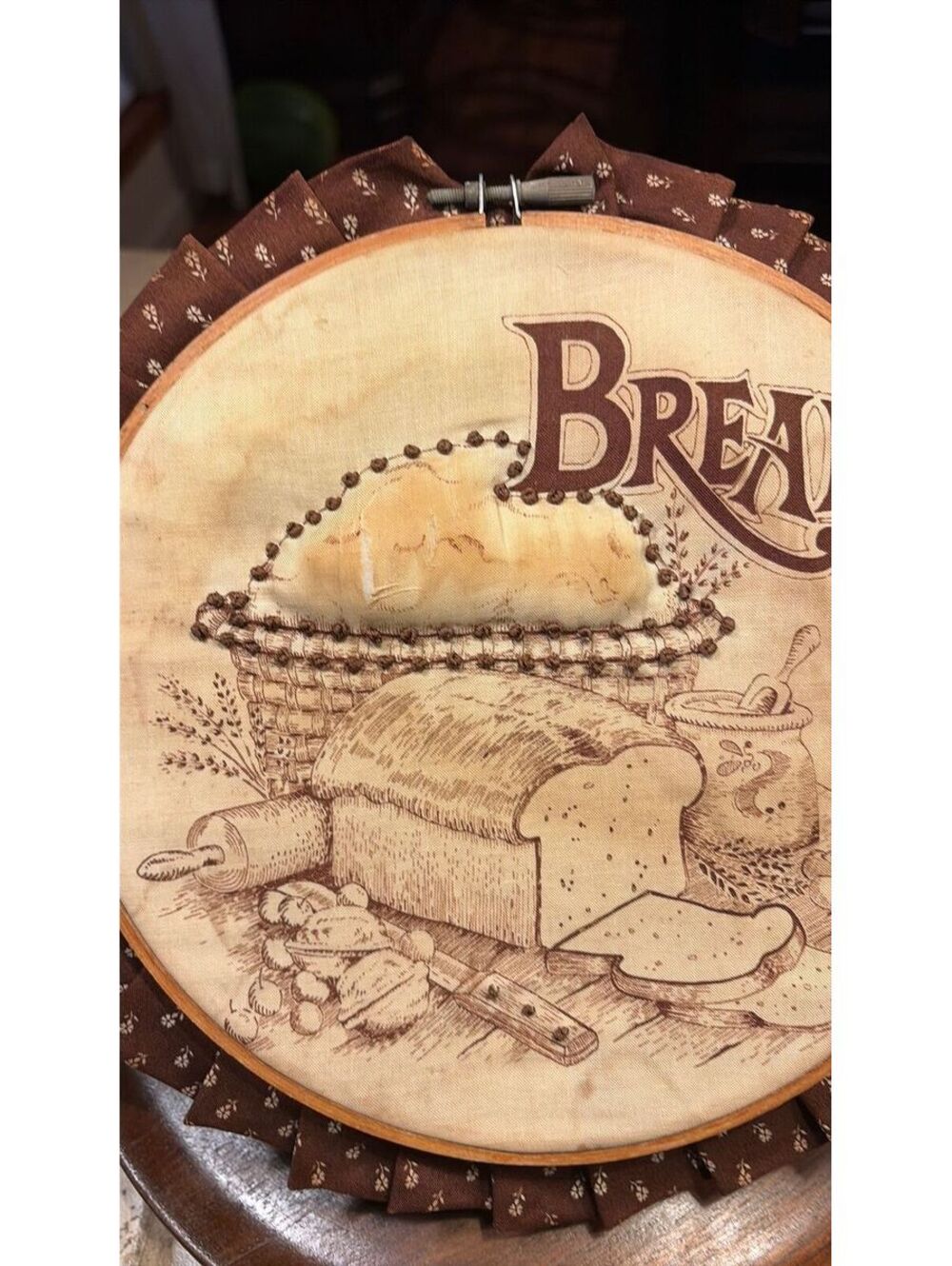 33. Bread hoop - Picture 2 of 2